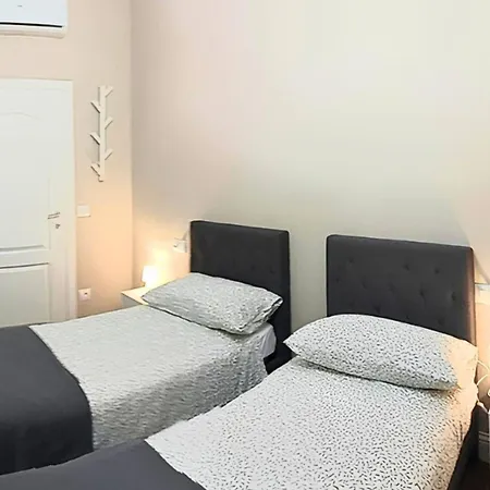 Apartamento Perla Toscana- 3 Camere-8 Persone-parcheggio Privato-aria Condizionata